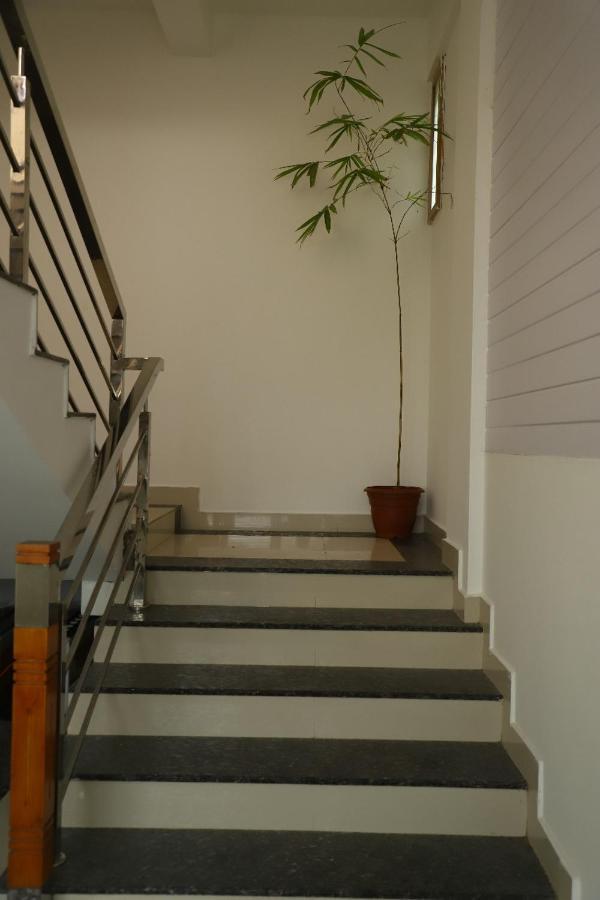 Pax Home Kochi Esterno foto